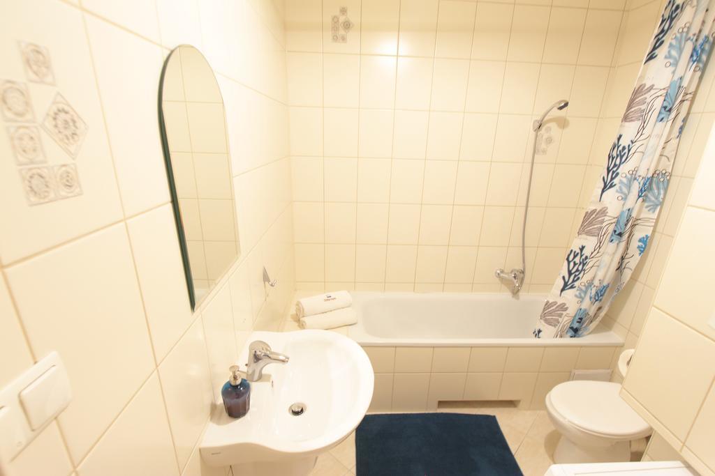 Warsaw City Apartments Екстер'єр фото